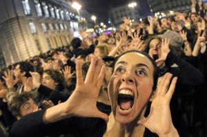 From the Indignados to Occupy Wall Street: New Protest Movements and the Crisis of Democratic&nbsp;Capitalism